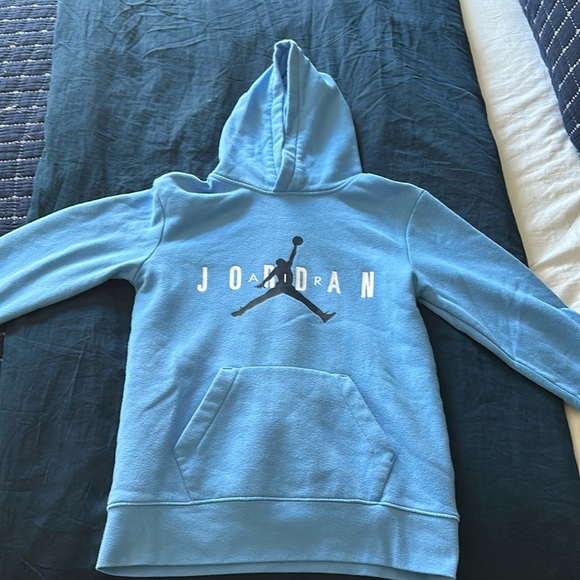 Nike Jordan Air hoodie. Light blue. Size large - Picture 1 of 9